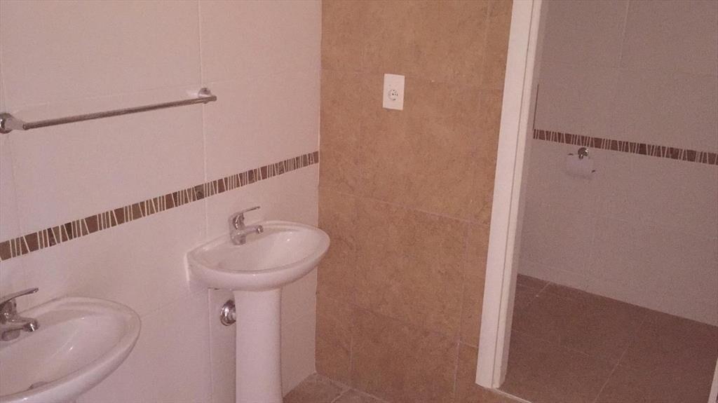 Venta amplia oficina Centro Montevideo City Tower