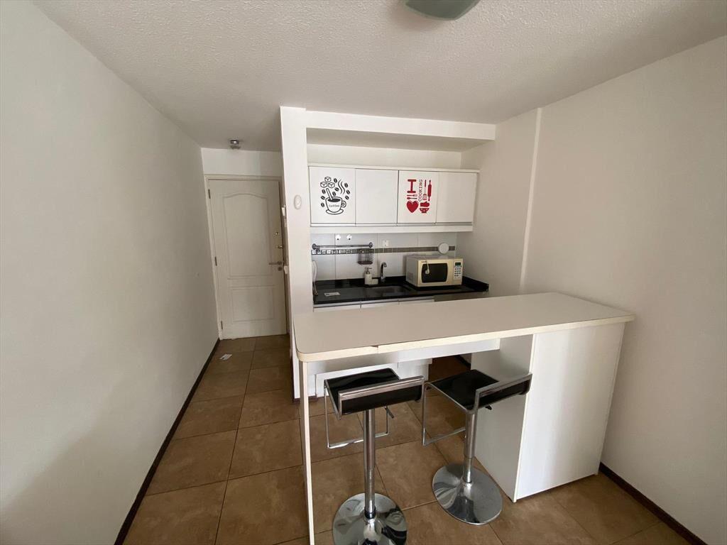 Apartamento monoambiente equipado en Parque Rodó