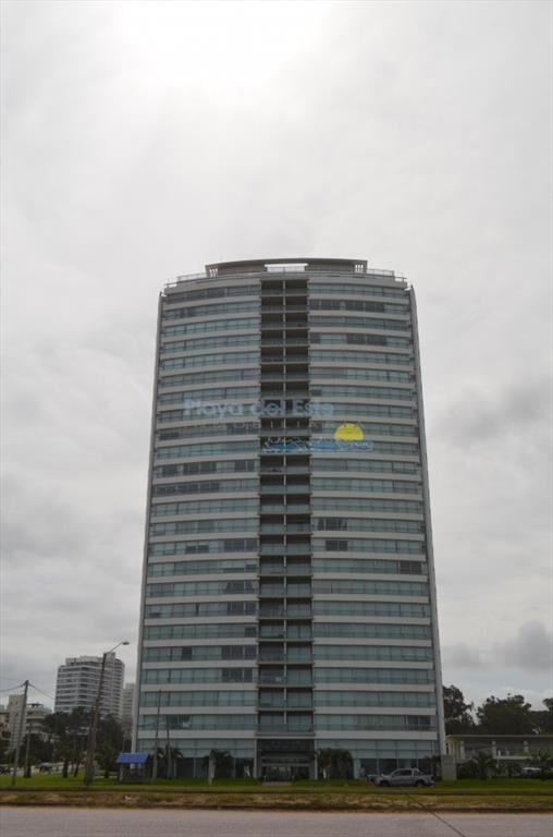 Apartamento en venta de 2 dormitorios en Torre Le