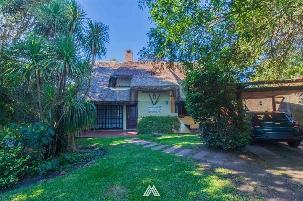 Venta, casa 3 dormitorios con piscina, Solymar