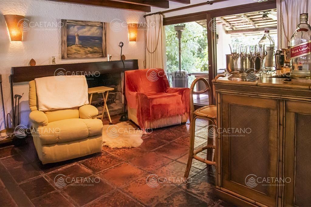 Casa de gran porte en Golf, Punta del Este