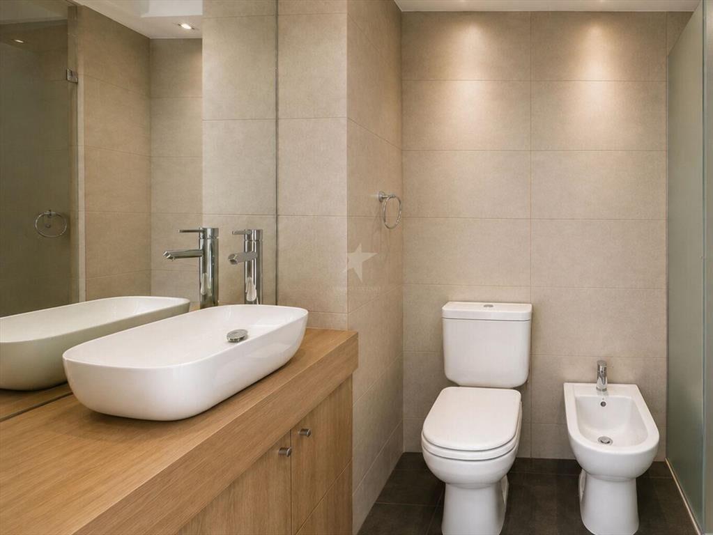ALQUILER APTO POCITOS  NUEVO 1 DORMITORIO - C/PATIO - 2 GGE