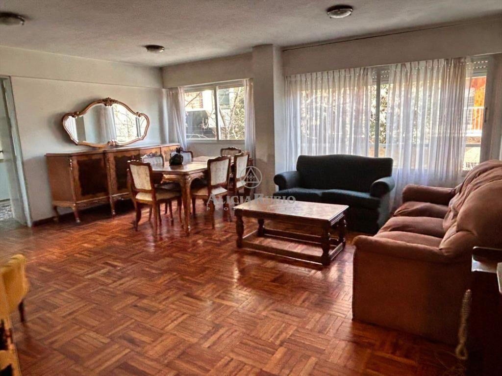 Pastoriza 1420 esq RIVERA. 3 DORM Y SERVICIO, ESTUFA LEÑ...