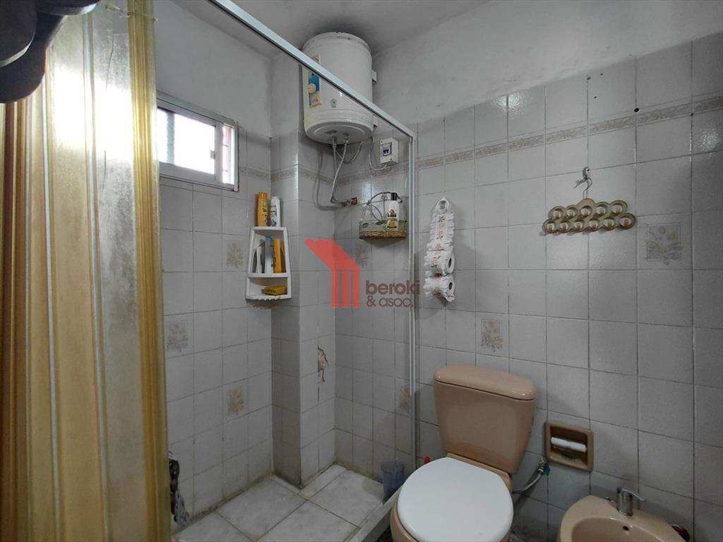 Venta Casa 4 dormitorios, 2 baños, Santa Ana,