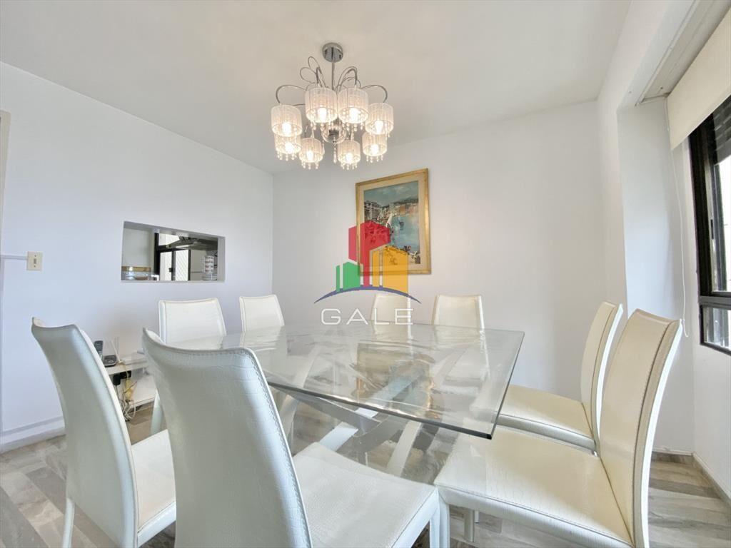 Apartamento en Brava, 3 dormitorios *