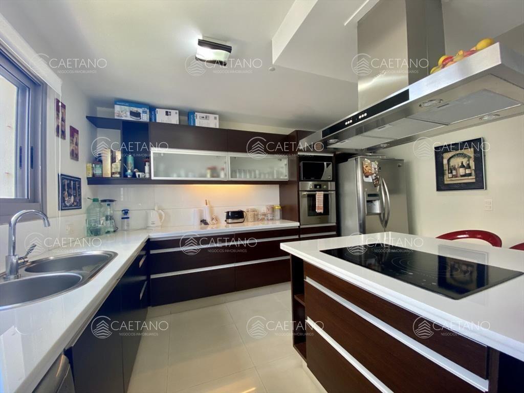 Alquiler apartamento 3 dormitorios Imperiale Punta del Este