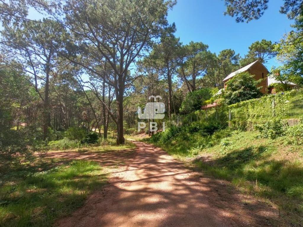 Terreno en venta Club Del Lago - Ref : PBI1367