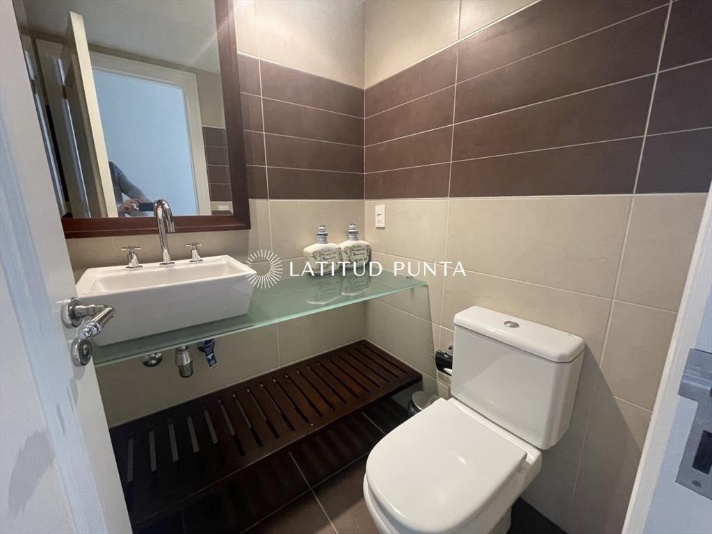 Apartamento en Imperiale, 3 suites más