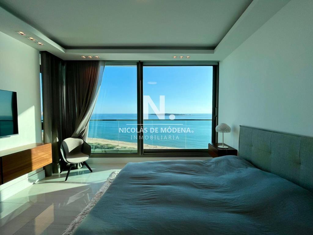 Espectacular departamento en venta en Fendi de 4 dormitori