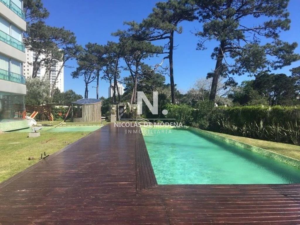 Departamento de 1 dormitorio en venta en torre