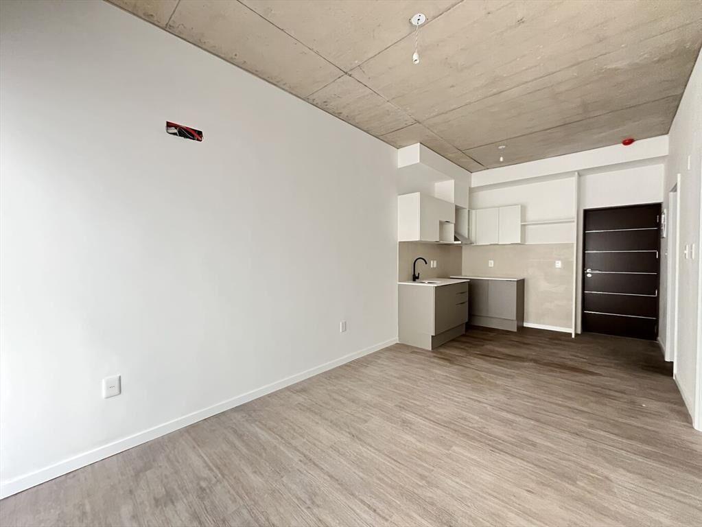 Venta apartamento 1 dormitorio con patio en Palermo a estre