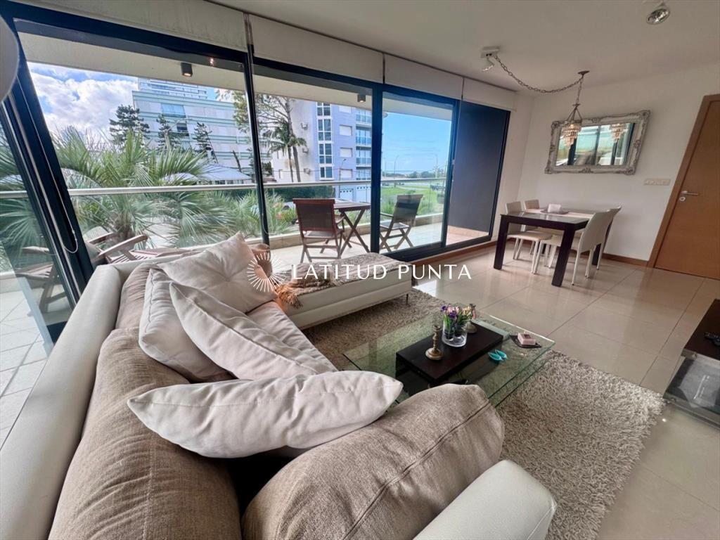 Apartamento 2 dormitorios. Brava