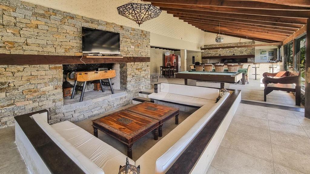 Venta Casa de gran porte Ciudad de la Costa. Gran terreno,