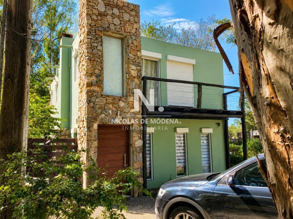 Casa en Balneario de Buenos Aires,  de 3 con y