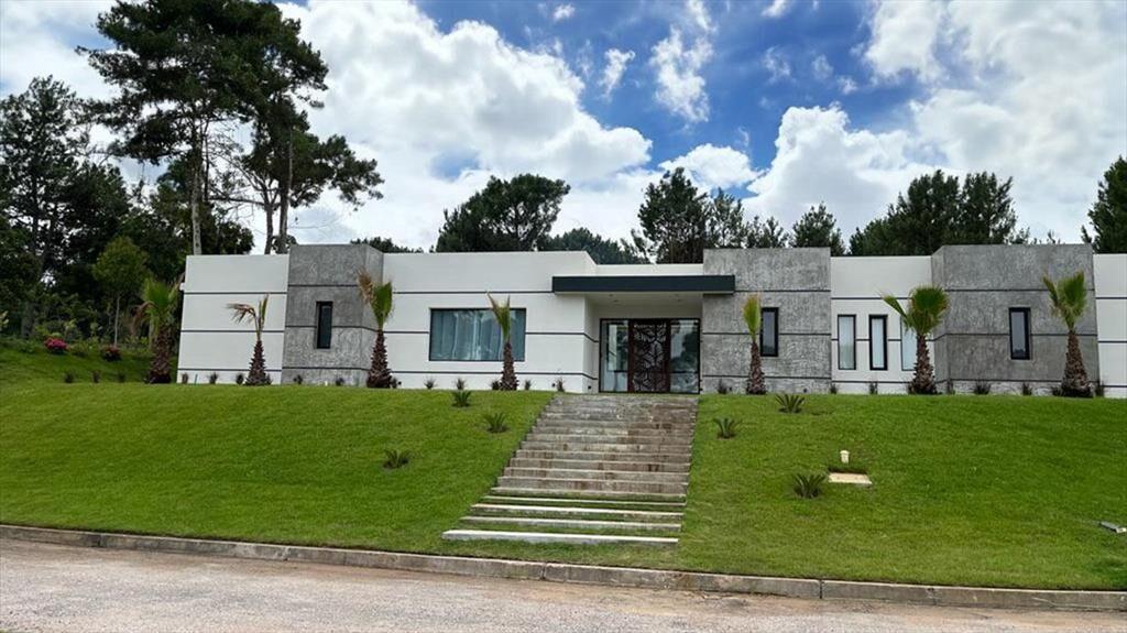 Exclusivo lote en Laguna del Sauce y cerca del mar, junto a