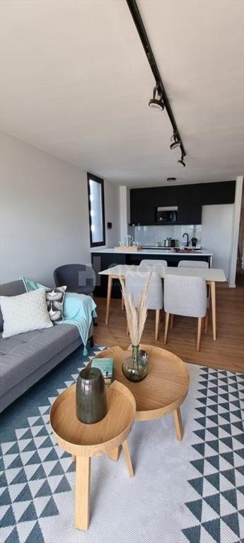 VENTA DE APARTAMENTO DE 2 DORMITORIOS EN BARRIO PUNTA CARRE