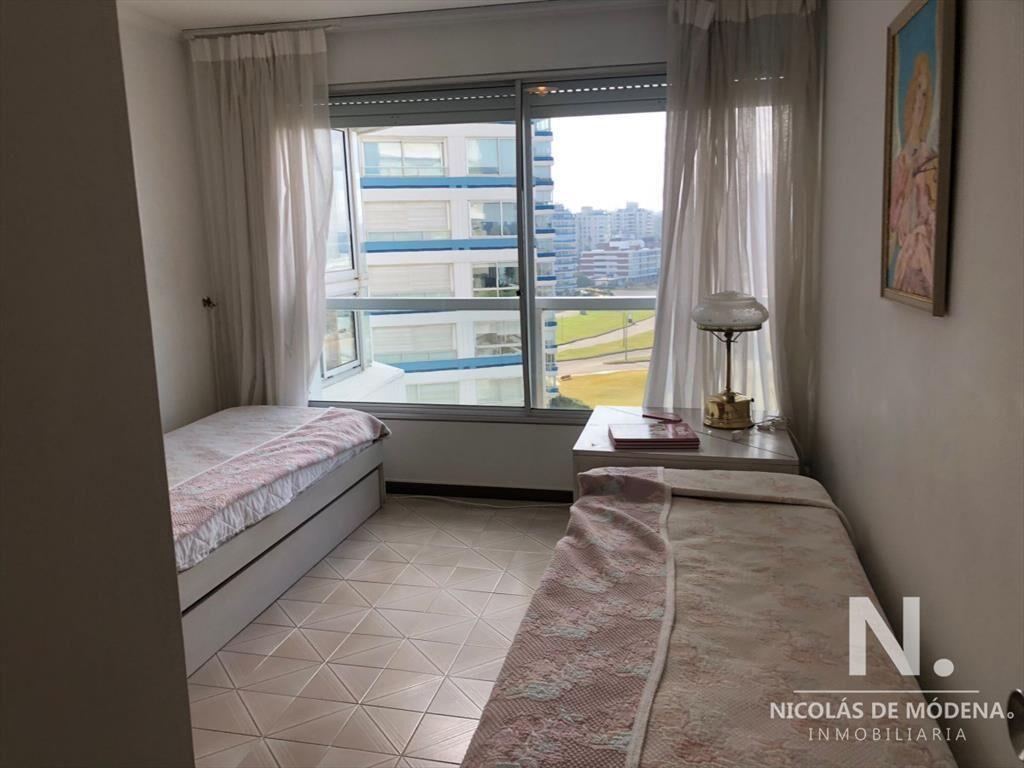 Estrella de Mar, Venta de apartamento frente al mar en pla