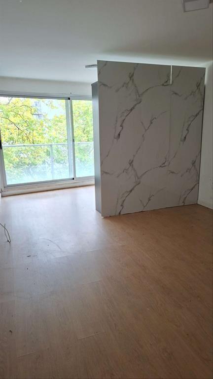 VENTA o ALQUILER  MONOAMBIENTE CON TERRAZA AL FRENTE. CAMPB
