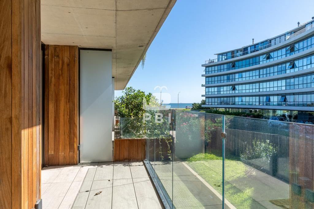 Apartamento 2 dormitorios en Playa Mansa, Punta -
