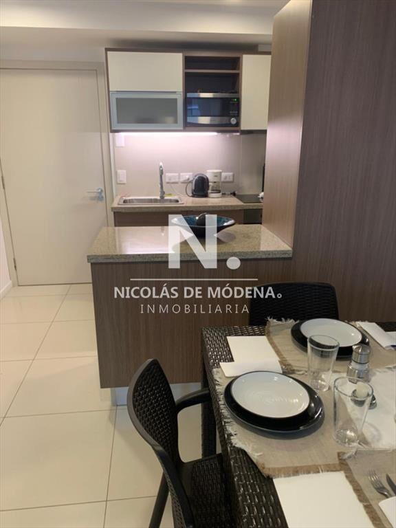 Alquila apartamento de 1 dormitorio en Punta del Este.