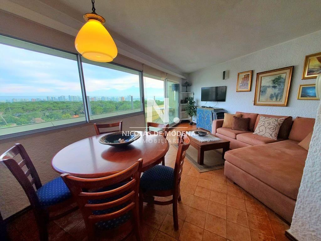 Vende Apartamento en Roosevelt - Punta del Este de 2 Dormit