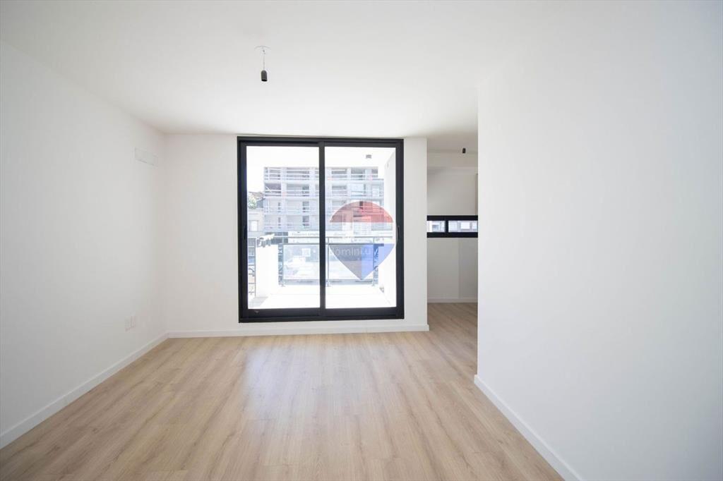 VENTA APARTAMENTO 1 DORM LA BLANQUEADA CON BALCÓN