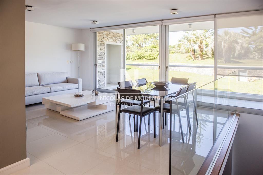 Departamento en venta en torre de categoría