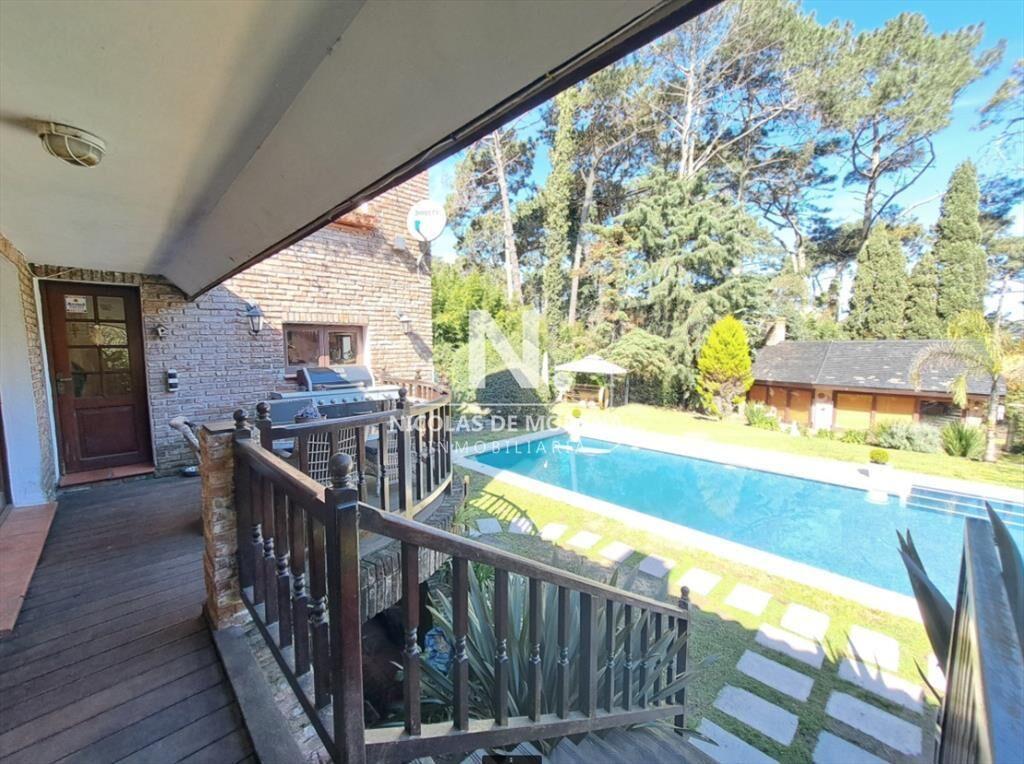 Amplia Casa con piscina  en San Rafael , Punta