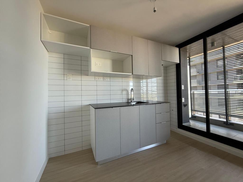Alquiler apartamento un dormitorio con terraza en Estrell...
