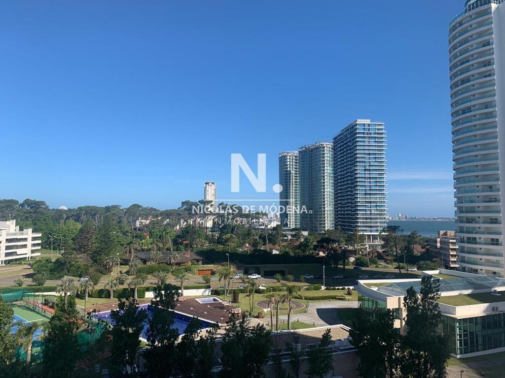 Gran oportunidad de departamento de 3 dormitorios