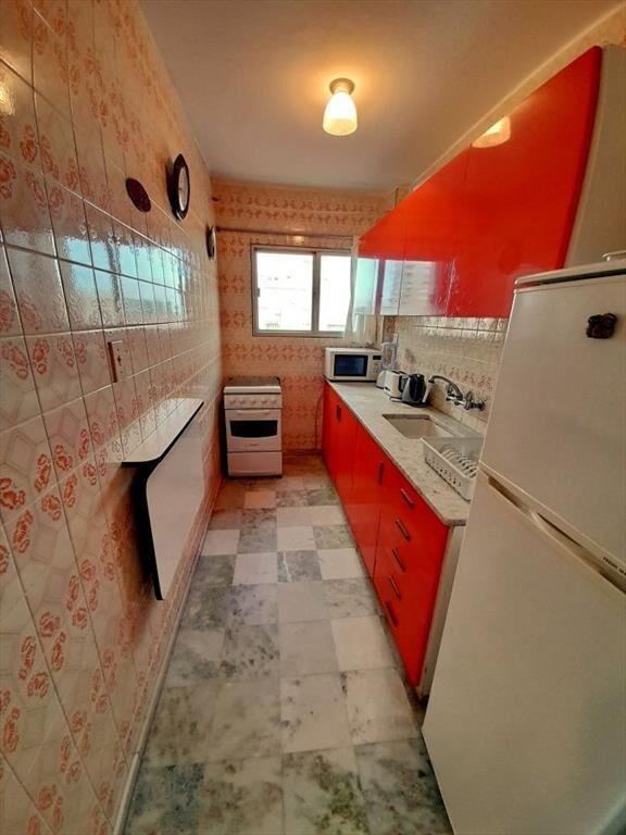 Vendo apartamento de 2 dormitorios y garage. Península, Pu