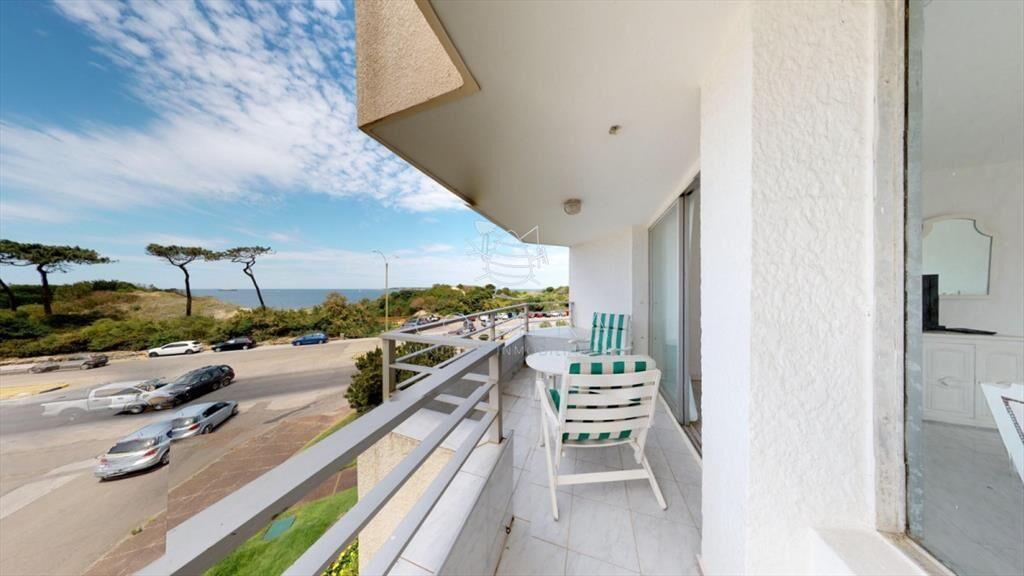 VENTA DE APARTAMENTO DE 3 DORMITORIOS EN MANSA PUNTA DEL ES