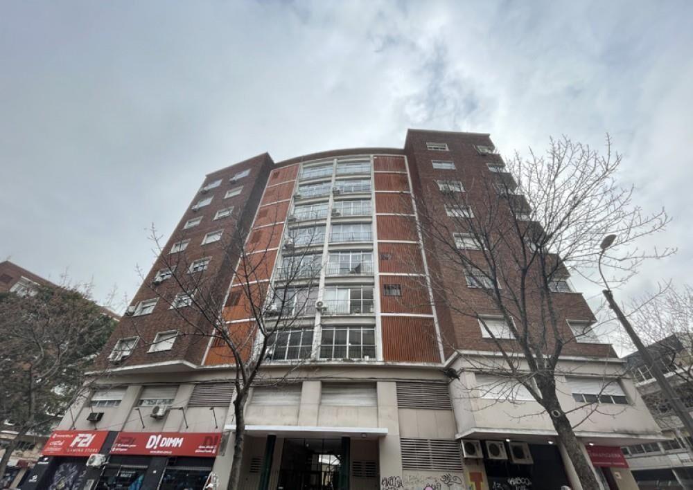 Venta apartamento 2 dorm en Aguada, Av. del Libertador