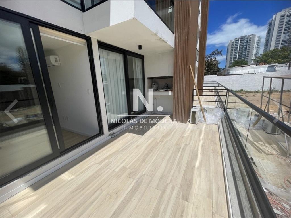 Pre-Lanzamiento EXCLUSIVO - compre con 1 en