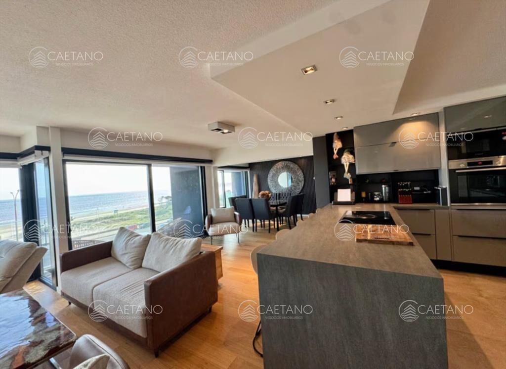 Venta apartamento 4 dormitorios - Malvin,