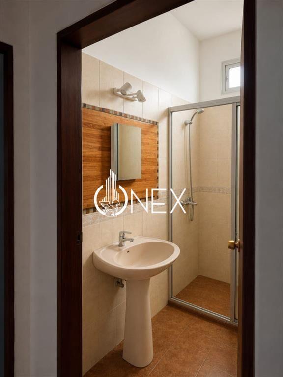 Venta casa principal más monoambiente al fondo y