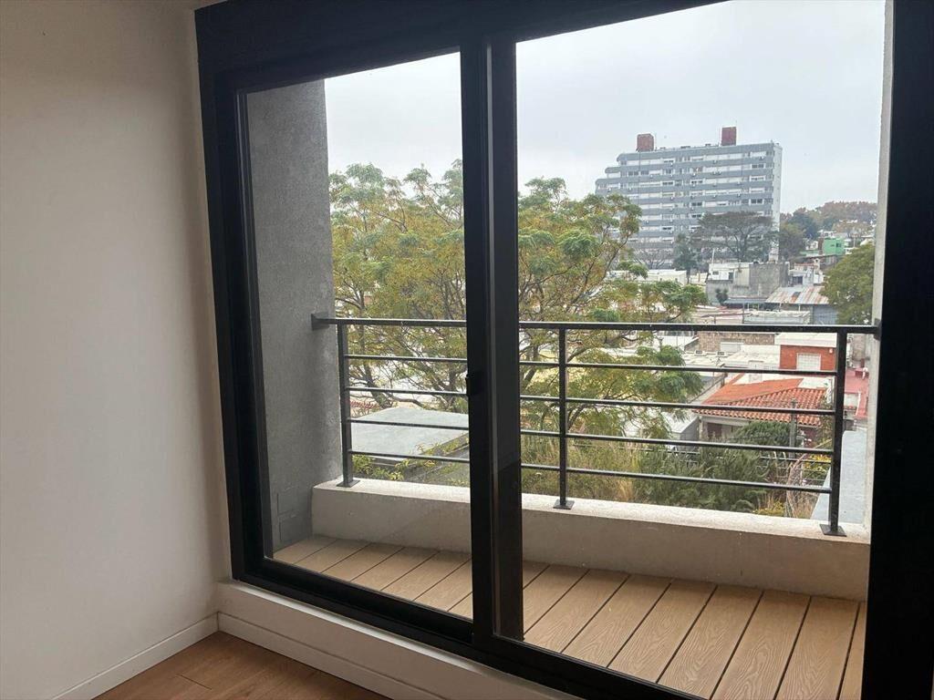 Cesión de Alquiler de Apartamento en Felipe Sanguinetti con