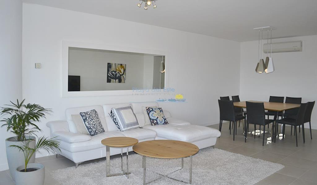 Apartamento de 2 Dormitorios en Torre Le Parc , ,