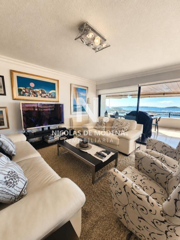 Espectcular departamento en venta frente al 3