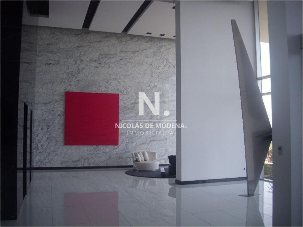Vende apartamento en Tiburon III, Playa Brava,