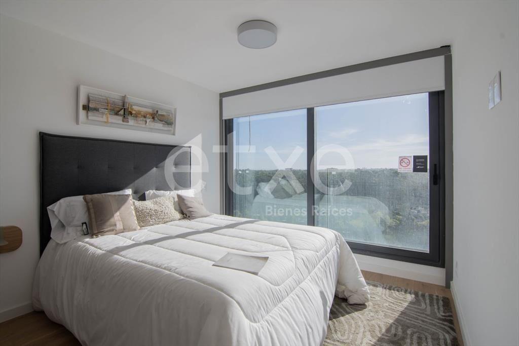 Venta Apartamento 2 dorm 3 baños Carrasco Boating Torre 2...
