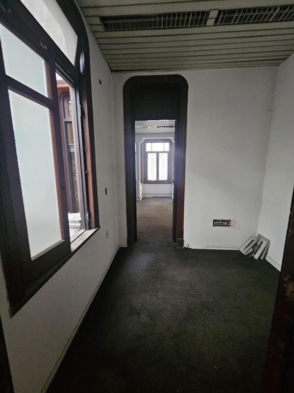 Colonia y J.Herrera, 809m2, local casa de altos, ascensor