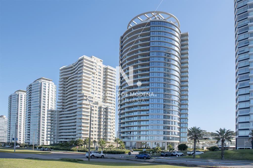 Departamento en venta en Trump Tower, 1