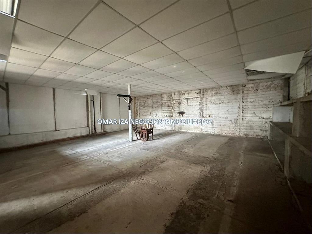 Venta casa + galpón en Barrio Ituzaingó, prox Hipodromo de