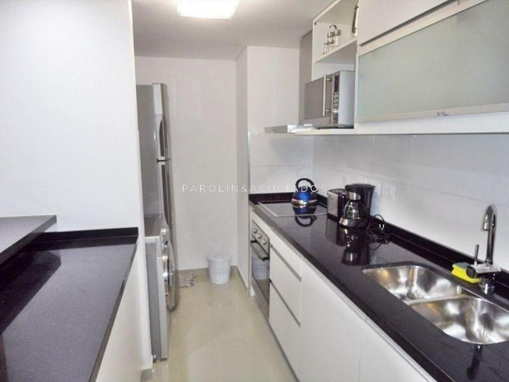 Apartamento en venta de 2 dormitorios cerca del