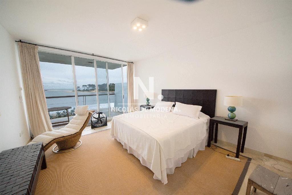 Venta Apartamento 4 dormitorios en La Barra con
