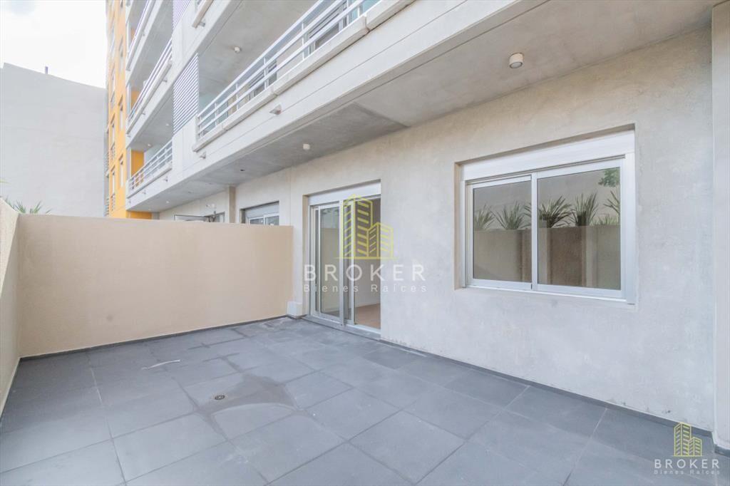 ALQUILER APARTAMENTO 1 DORMITORIO CON PATIO -