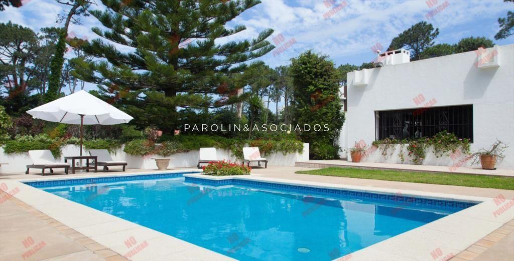 Casa en venta de 6 dormitorios en venta en Punta