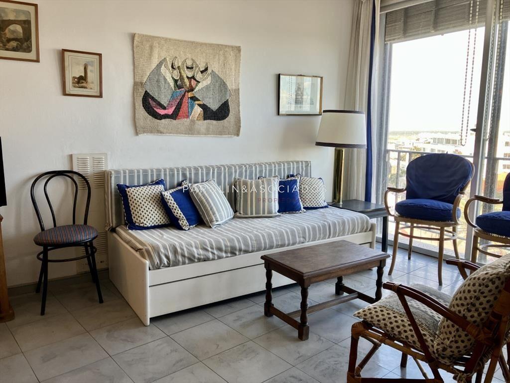 Apartamento en venta en edificio Lafayette, Punta