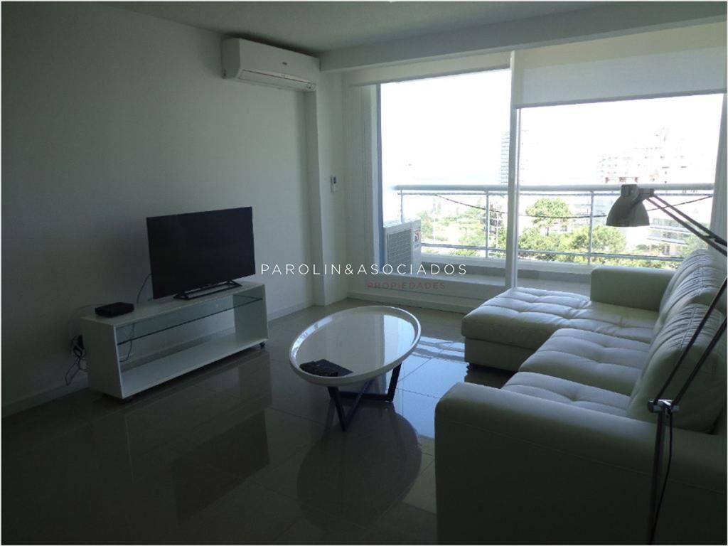 Departamento en venta de 1 Dormitorio En Torre One, Punta d